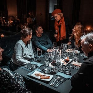 Božolė vakarienė ir vyno ringas